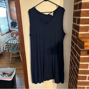 Terra & Sky Size 2X Navy Blue Sleeveless V neck Midi Dress